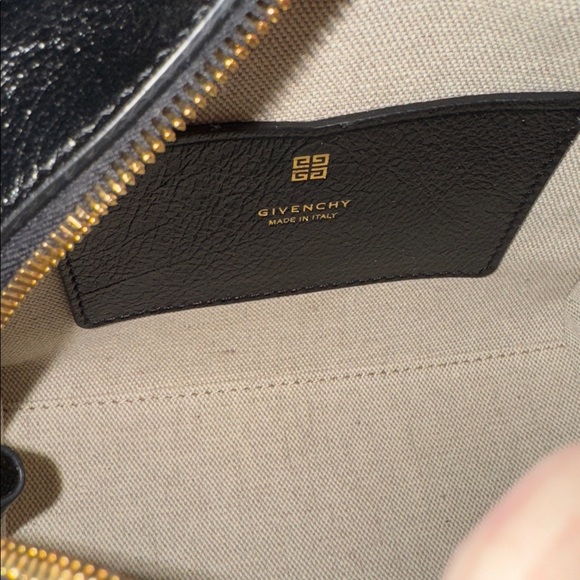 New Givenchy nano Antigona cube - Picture 6 of 8